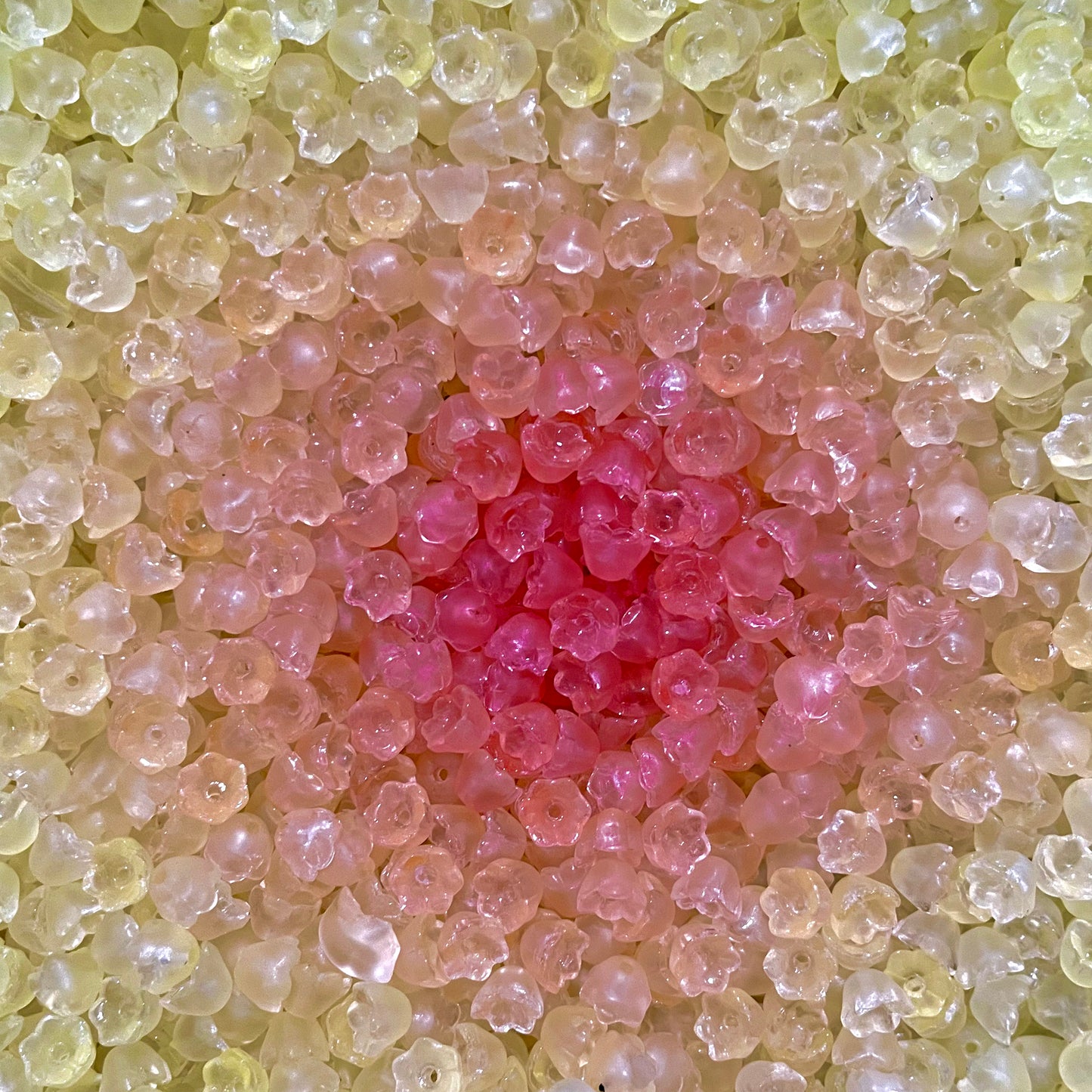 new·「ガラスミニスズラン」4mm*6mm＆UV光変